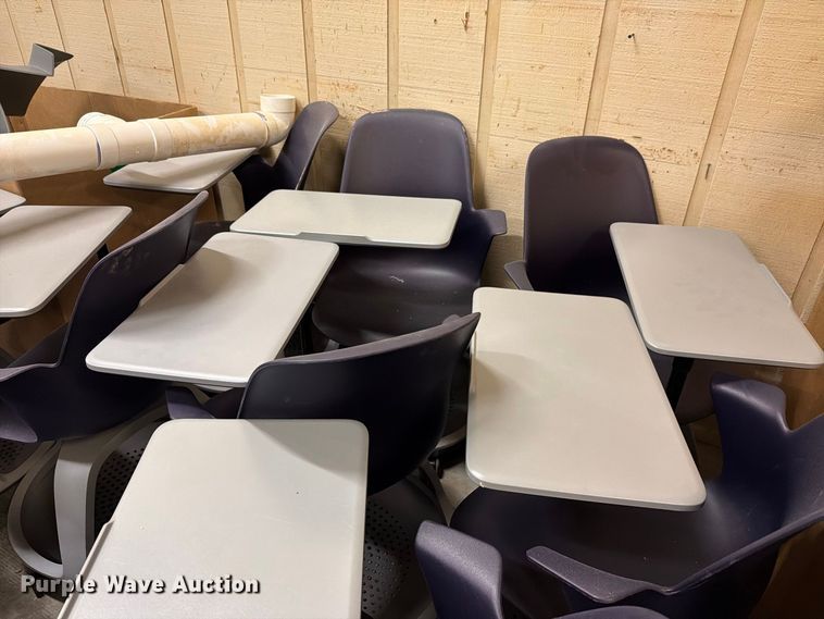 image for item NF9751 Approximately 28 desks