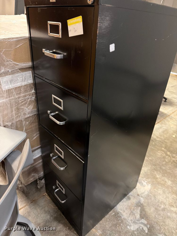 image for item NF9753 (6) filing cabinets