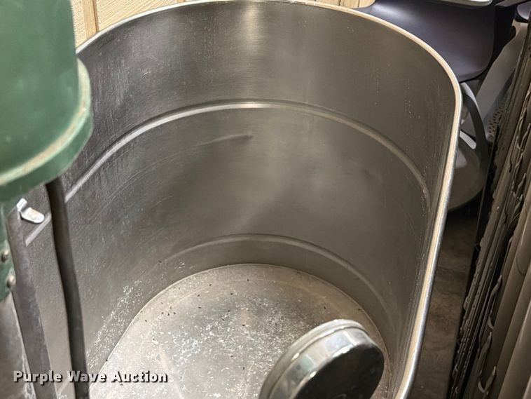 image for item NF9755 (2) hydrotherapy tanks THM10042