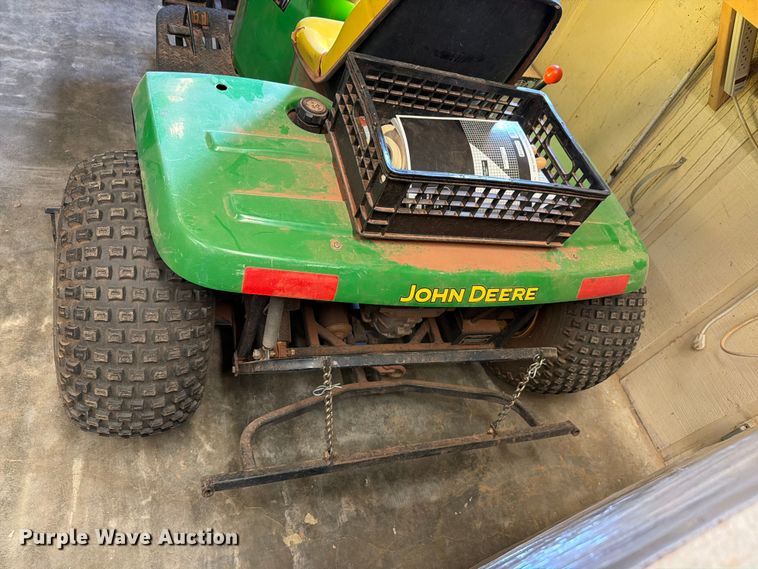 image for item NF9757 John Deere 1200A bunker rake