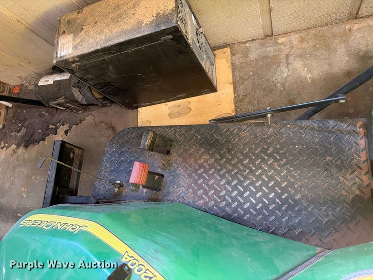 image for item NF9757 John Deere 1200A bunker rake