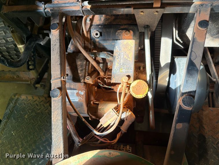 image for item NF9757 John Deere 1200A bunker rake