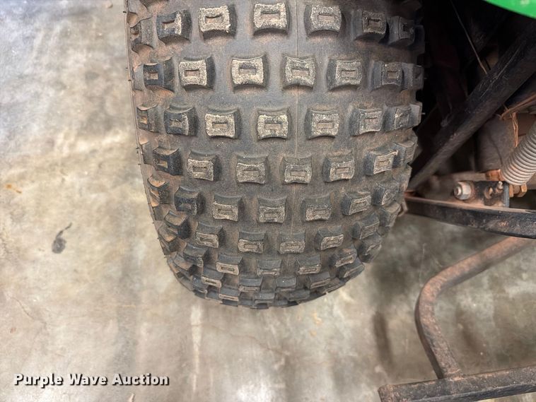 image for item NF9757 John Deere 1200A bunker rake