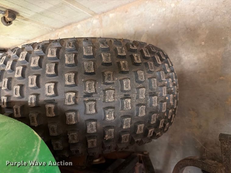 image for item NF9757 John Deere 1200A bunker rake