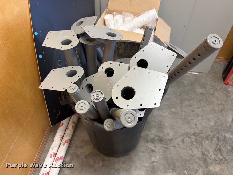 image for item NF9758 Approximately 75 metal table legs 
