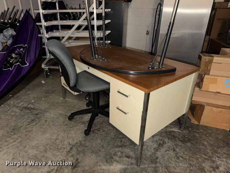 image for item NF9759 Furniture