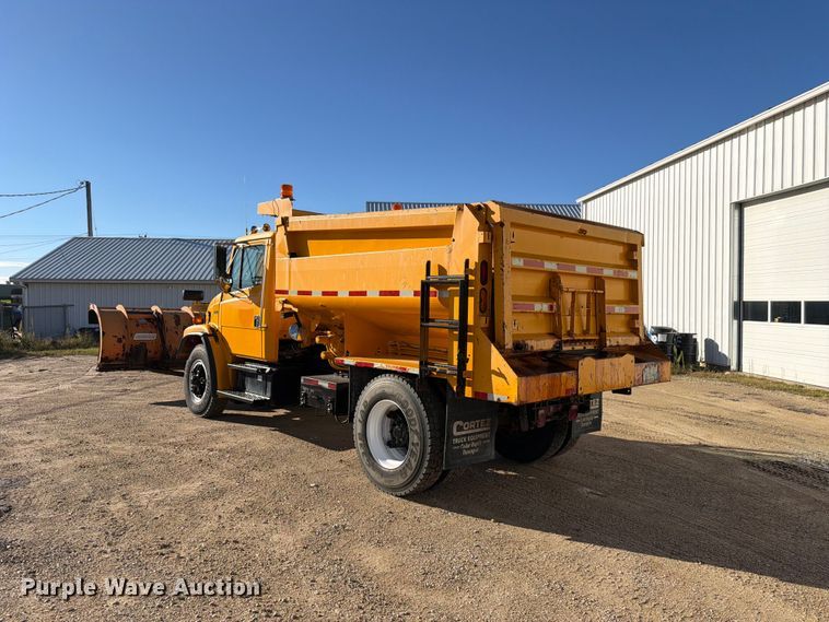 image for item OE9745 2001 Freightliner FL70 dump truck