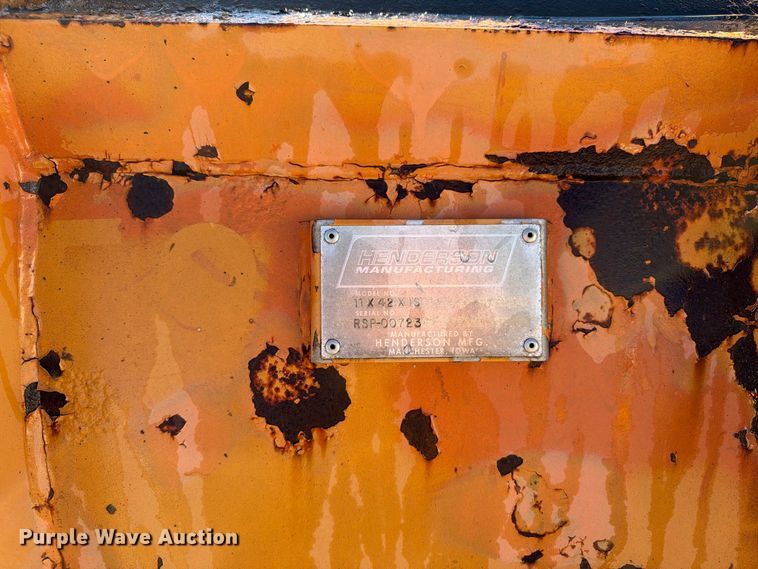 image for item OE9745 2001 Freightliner FL70 dump truck