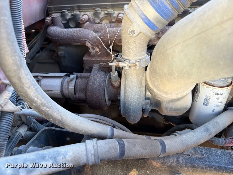 image for item OE9745 2001 Freightliner FL70 dump truck