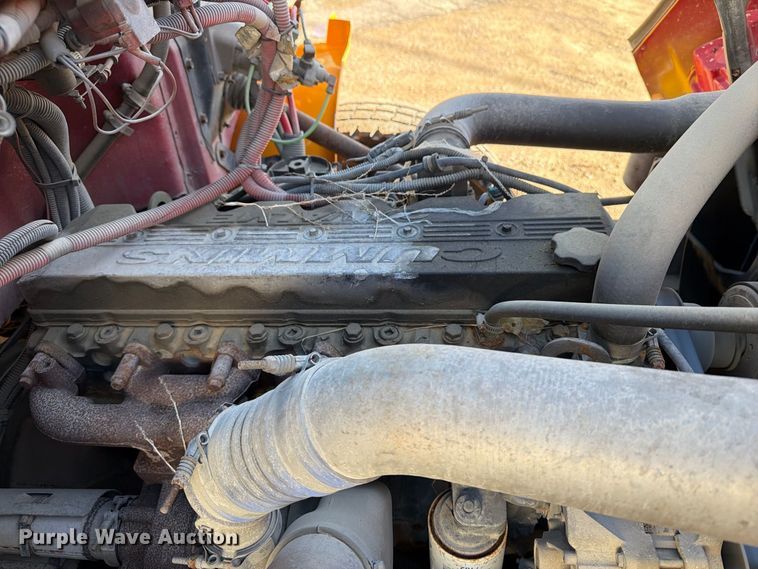 image for item OE9745 2001 Freightliner FL70 dump truck
