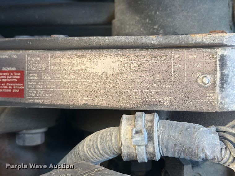image for item OE9745 2001 Freightliner FL70 dump truck