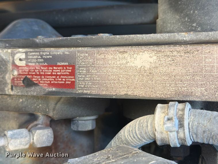 image for item OE9745 2001 Freightliner FL70 dump truck