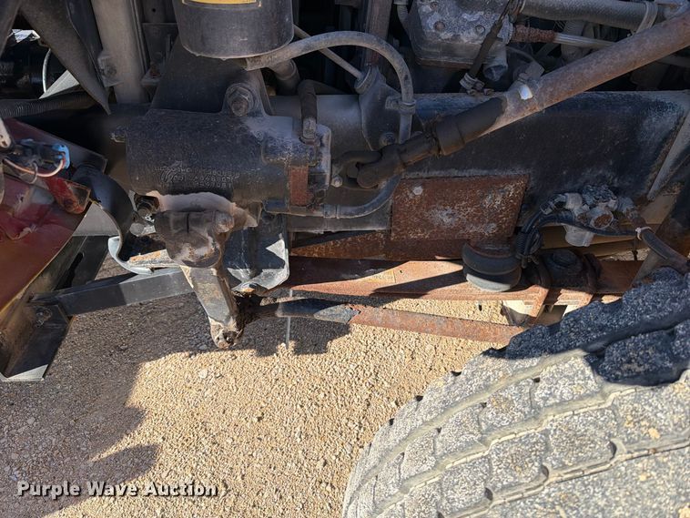 image for item OE9745 2001 Freightliner FL70 dump truck