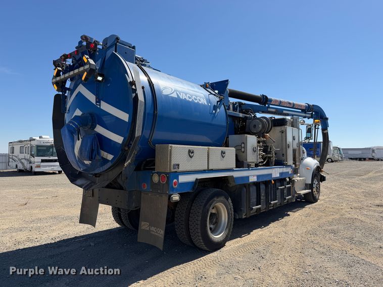 image for item YA4794 2017 Peterbilt 348 sewer jetter truck