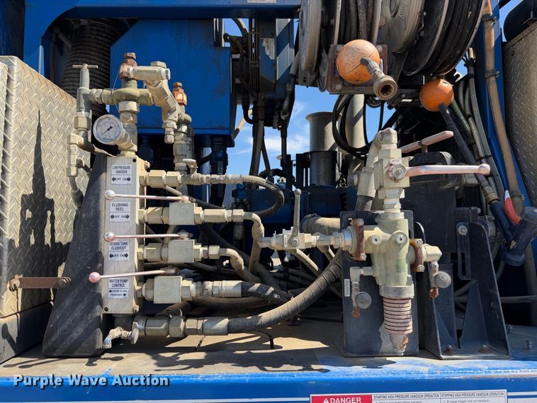 image for item YA4794 2017 Peterbilt 348 sewer jetter truck