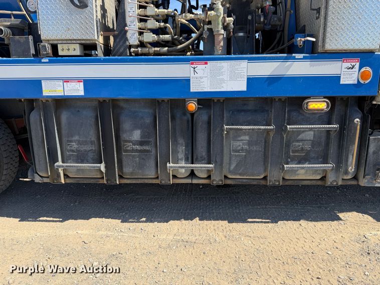 image for item YA4794 2017 Peterbilt 348 sewer jetter truck