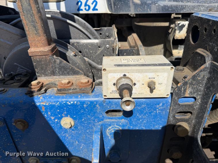 image for item YA4794 2017 Peterbilt 348 sewer jetter truck