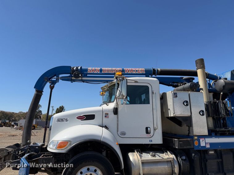 image for item YA4794 2017 Peterbilt 348 sewer jetter truck