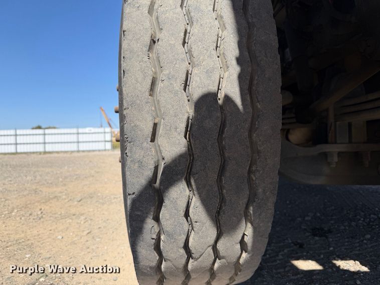 image for item YA4794 2017 Peterbilt 348 sewer jetter truck