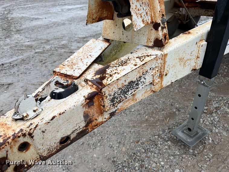 image for item DT3016 Willmar Super 600 spreader