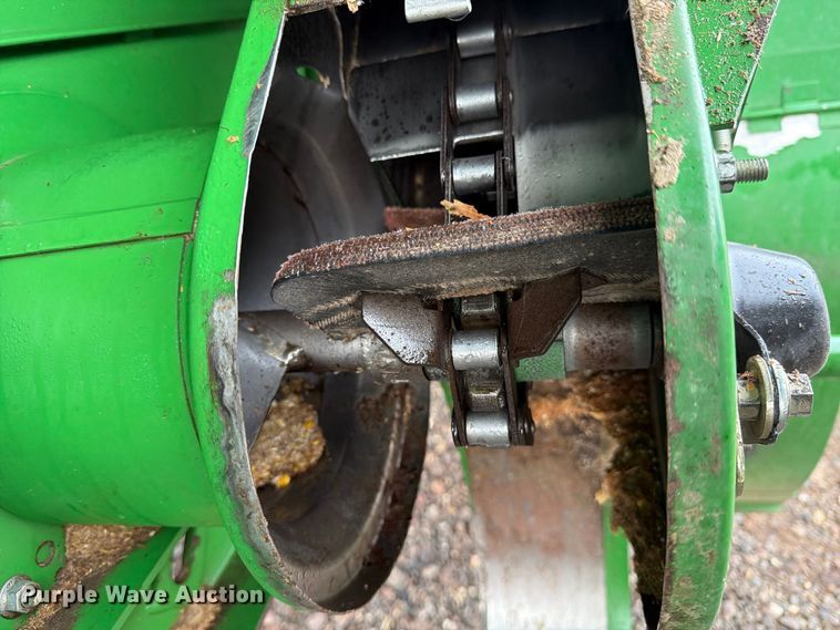 image for item DV8675 2011 John Deere 9770 STS combine