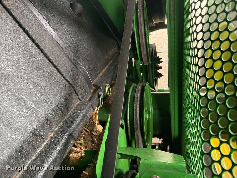 image for item DV8675 2011 John Deere 9770 STS combine