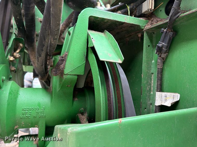image for item DV8675 2011 John Deere 9770 STS combine