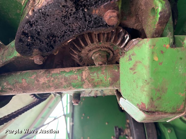 image for item DV8675 2011 John Deere 9770 STS combine