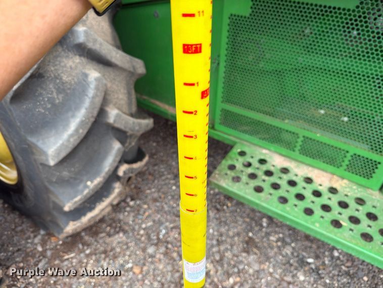 image for item DV8675 2011 John Deere 9770 STS combine