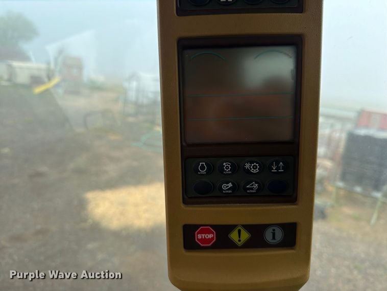 image for item DV8675 2011 John Deere 9770 STS combine