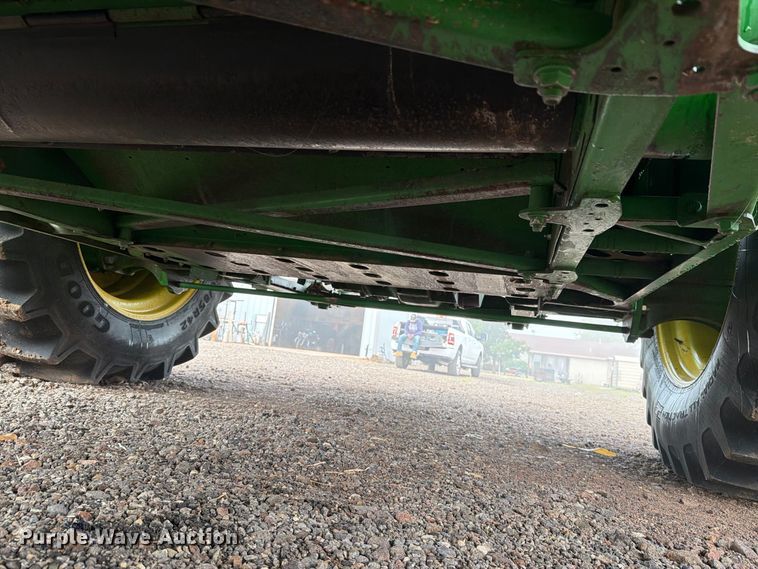 image for item DV8675 2011 John Deere 9770 STS combine