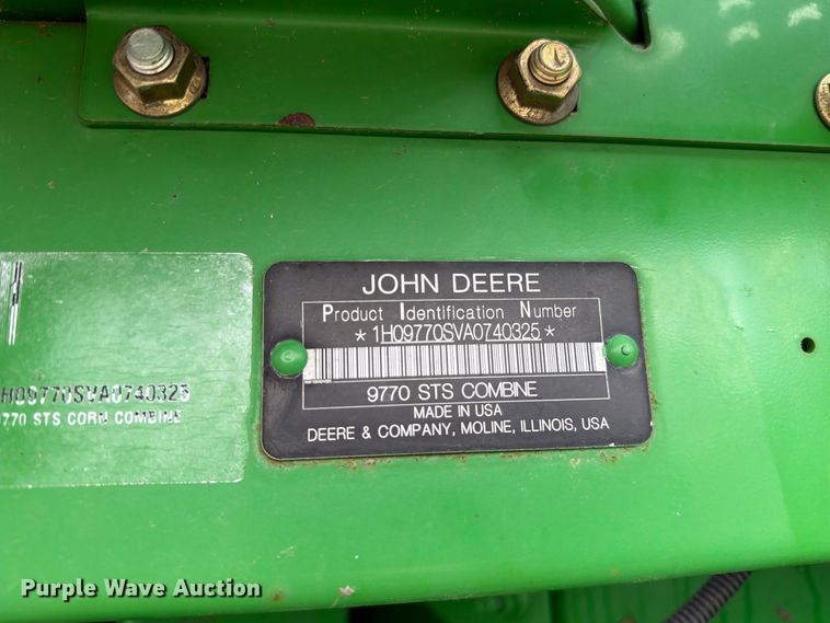 image for item DV8675 2011 John Deere 9770 STS combine