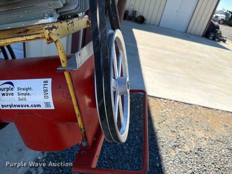 image for item DV8718 Westfield auger