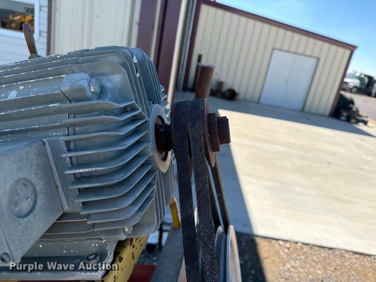 image for item DV8718 Westfield auger