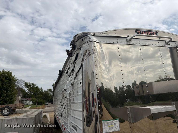 image for item DY3458 2020 Timpte grain trailer