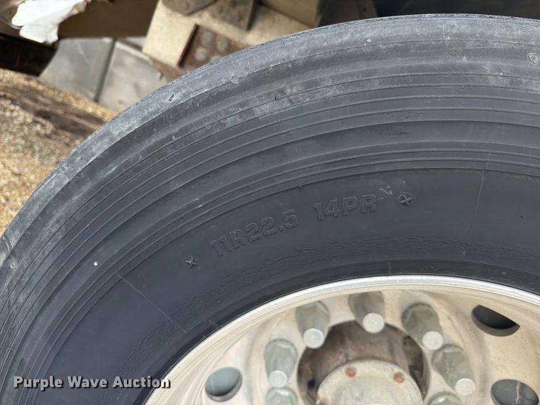 image for item DY3458 2020 Timpte grain trailer