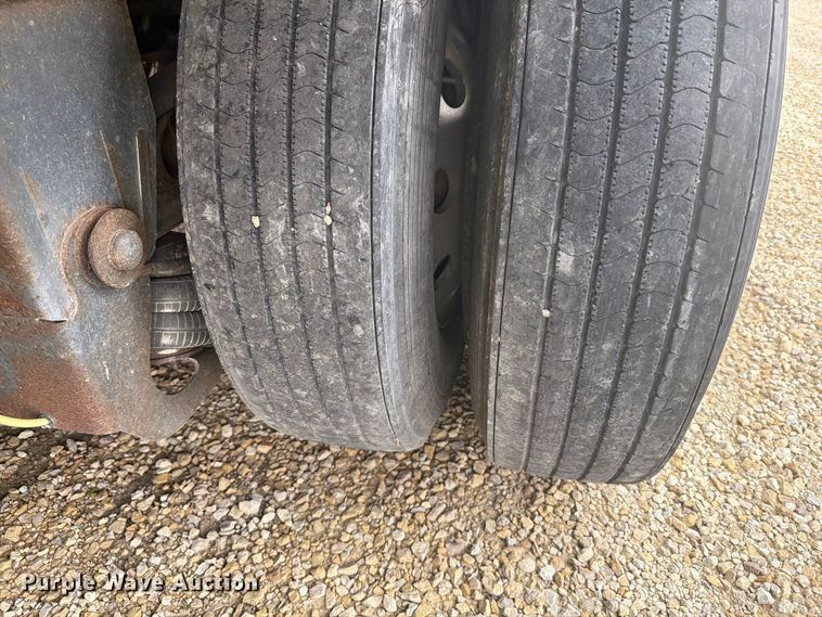 image for item DY3458 2020 Timpte grain trailer
