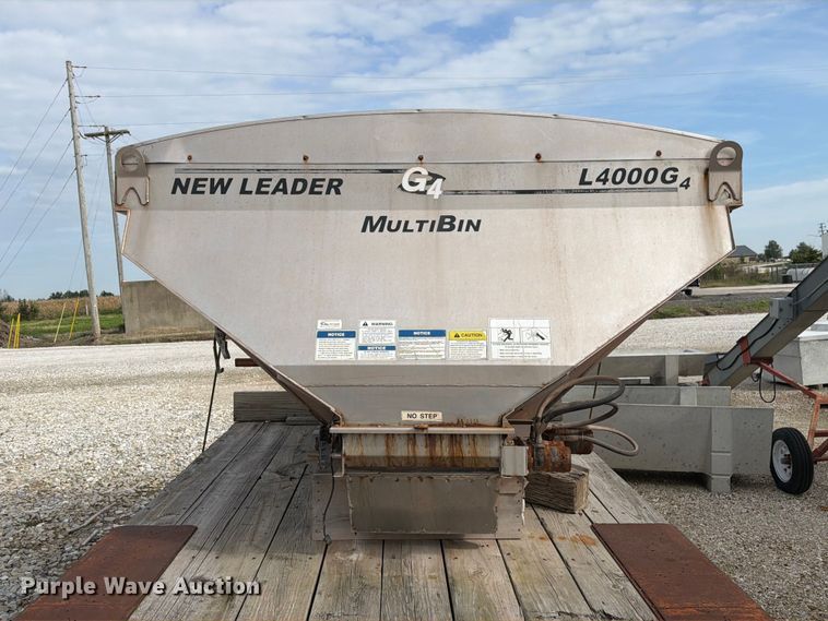 image for item DZ4898 New Leader L4000G spreader bed