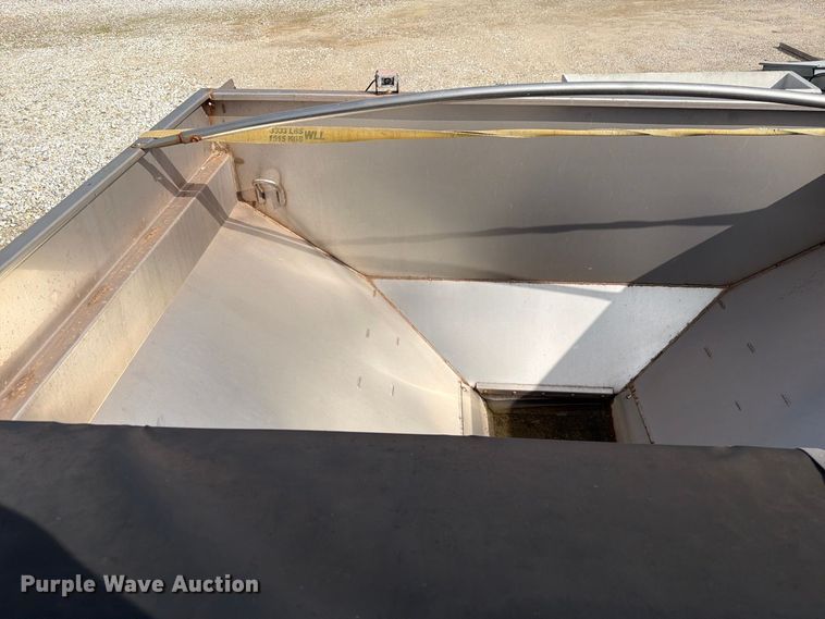 image for item DZ4898 New Leader L4000G spreader bed