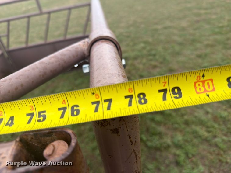 image for item EI7711 Hay bale feeder