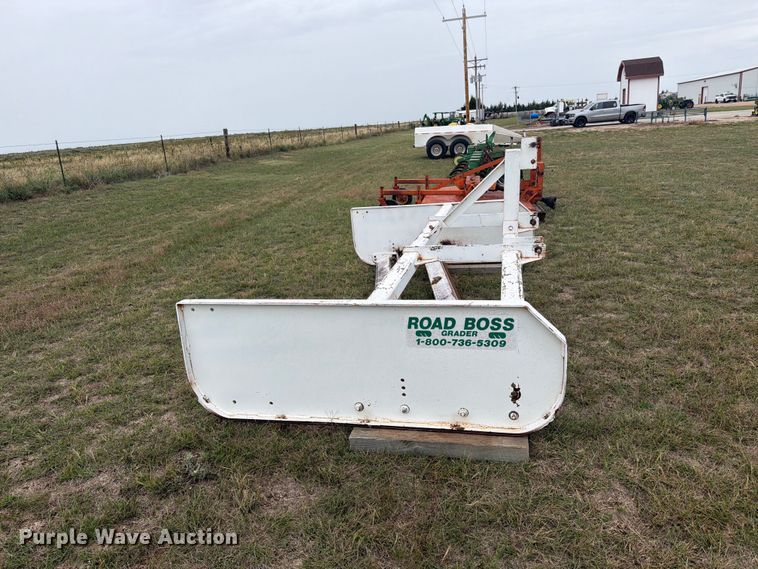image for item EI7720 Road Boss box blade
