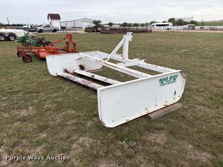 image for item EI7720 Road Boss box blade