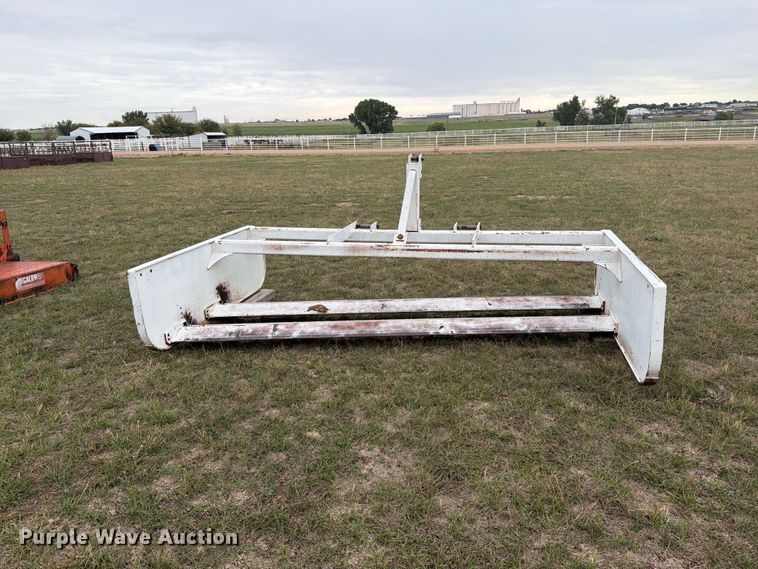 image for item EI7720 Road Boss box blade