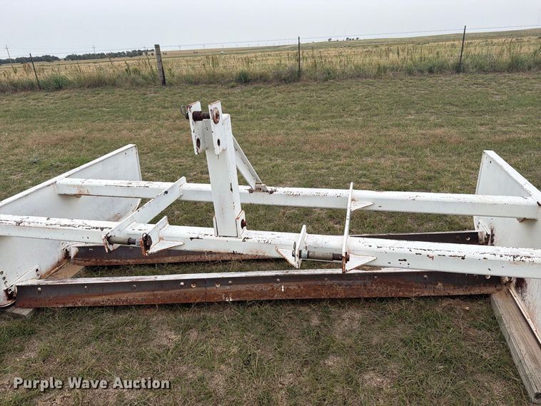 image for item EI7720 Road Boss box blade