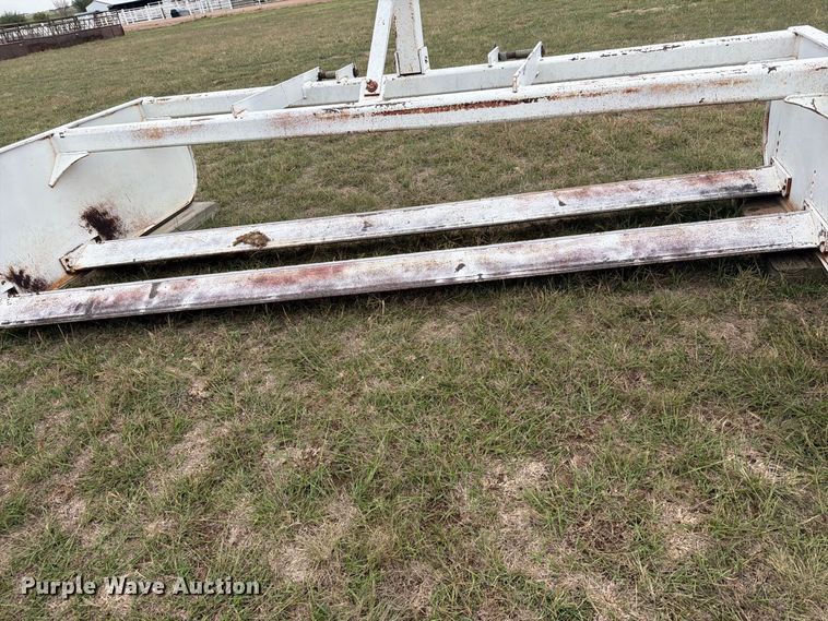 image for item EI7720 Road Boss box blade