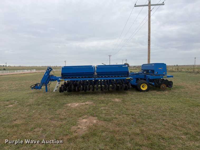 image for item EI7722 Landoll 5530-40x10 no-till grain drill