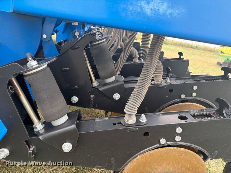 image for item EI7722 Landoll 5530-40x10 no-till grain drill