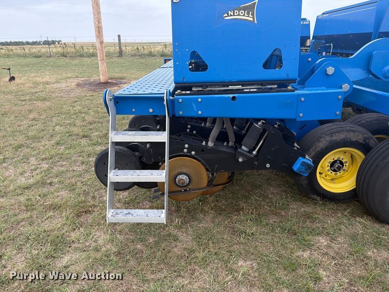 image for item EI7722 Landoll 5530-40x10 no-till grain drill