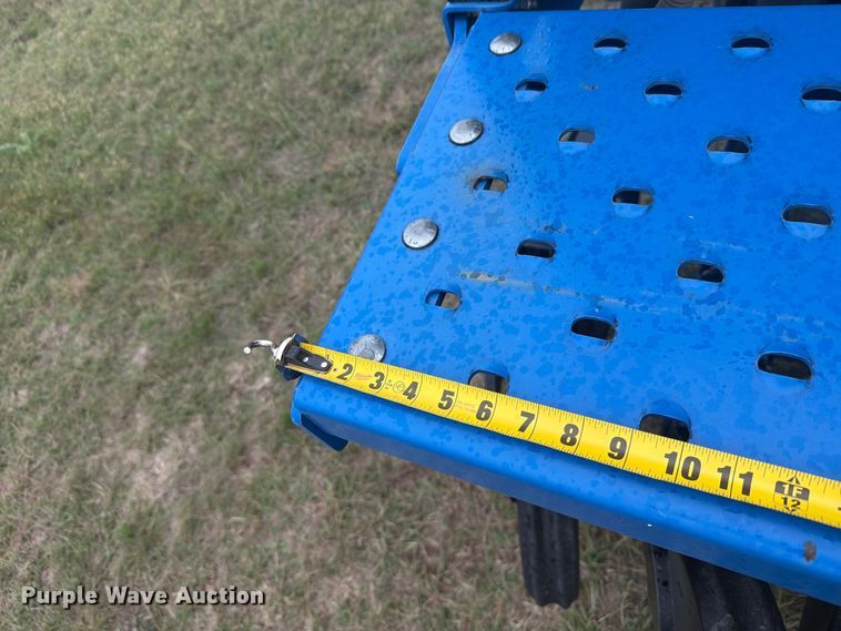 image for item EI7722 Landoll 5530-40x10 no-till grain drill