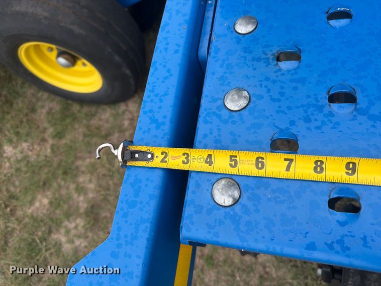 image for item EI7722 Landoll 5530-40x10 no-till grain drill